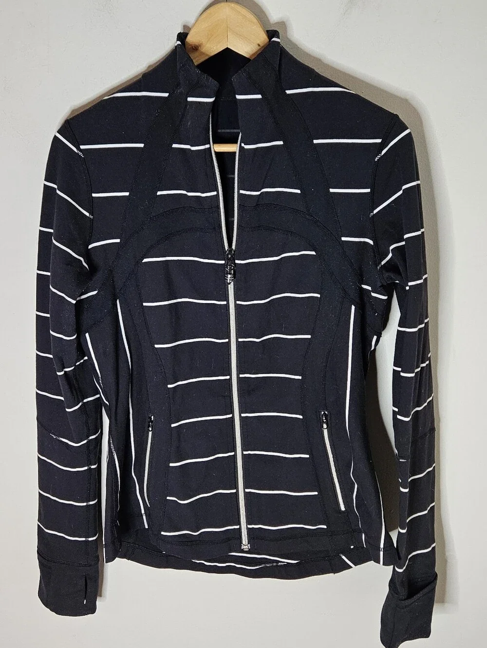 Lululemon Define Jacket Parallel Stripe Black White / Black Women's 10